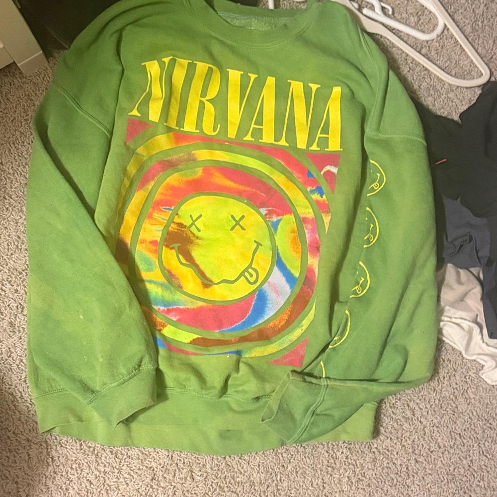NIRVANA Green Sweatshirt with Vibrant Graphic
